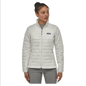 Women’s L White Nano Puff